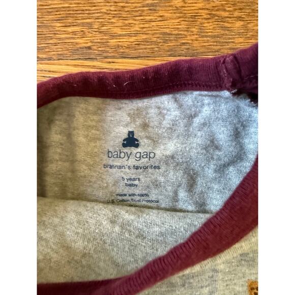 Gap Boys' Maroon and Gray Raglan Shirt Size 5 - Picture 3 of 4